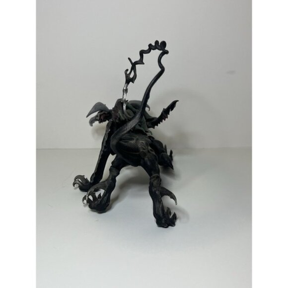 Final Fantasy 7 VII Advent Children Action Figure Shadow Creeper Artfx - Picture 3 of 6